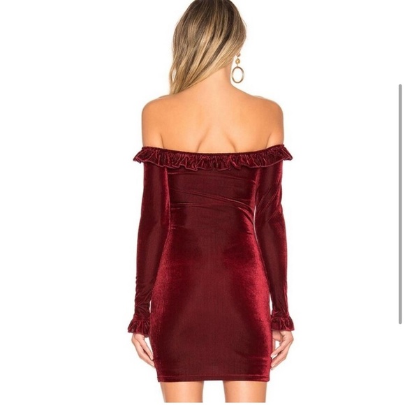 REVOLVE ABOUT US Danielle Red Velvet Off Shoulder Ribbed Bodycon Mini Dress M - Picture 4 of 14